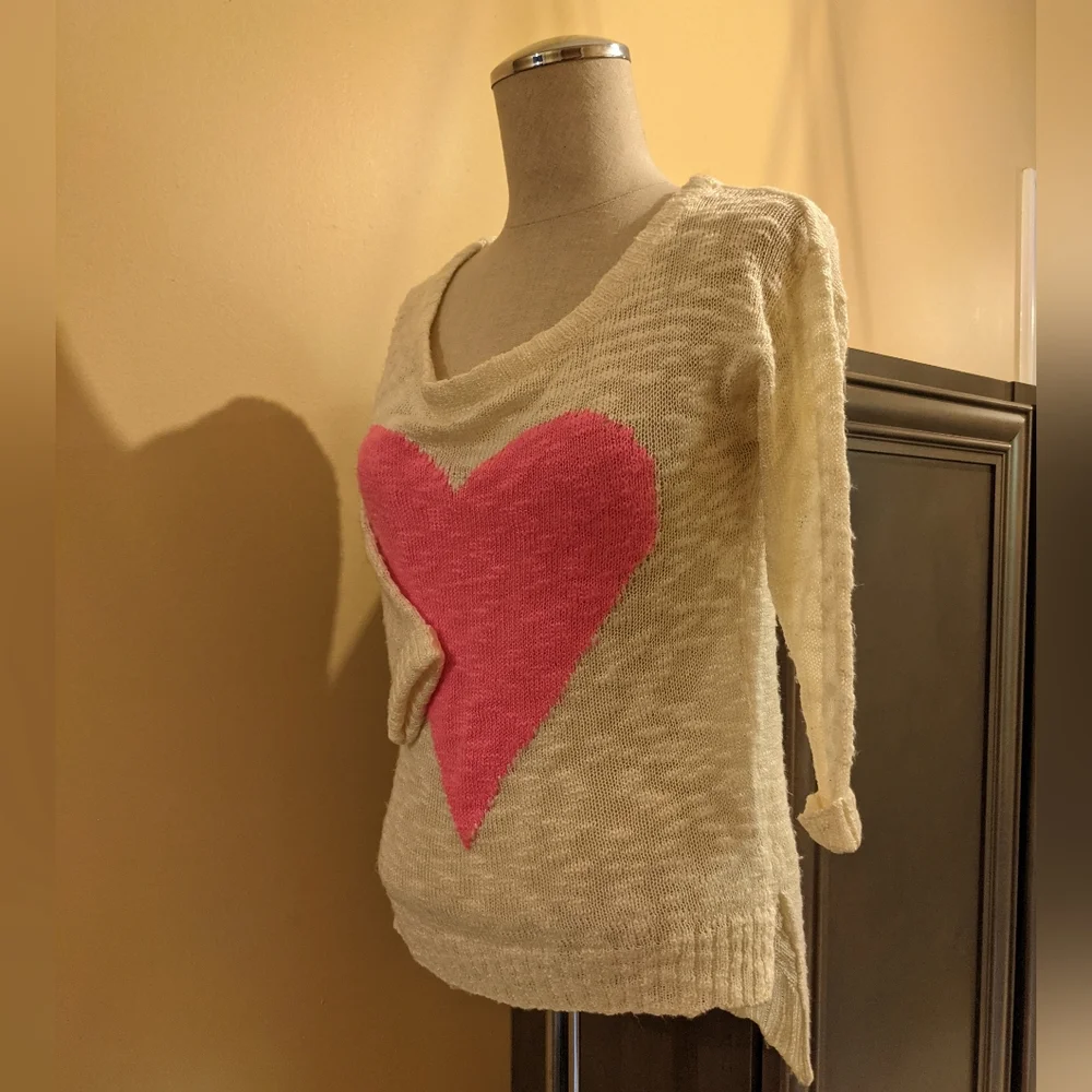 xhilaration brand sweater, xs, pink heart - Picture 4 of 9